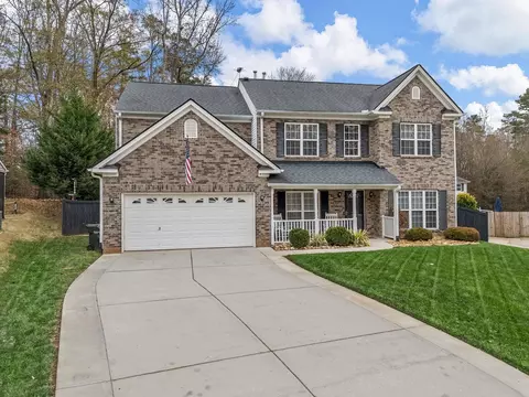 55 Killarney Ln, Greer, SC 29650 photo 3