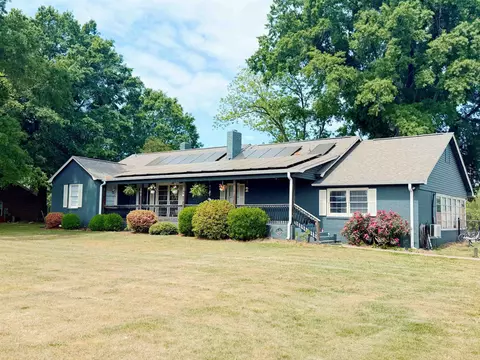 148 Virginia Ave, Gaffney, SC 29341