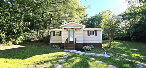508 S Church Ave, Landrum, SC 29356