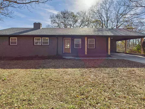 1 Richbourg Ct, Greenville, SC 29615
