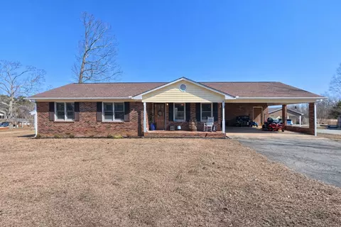 161 Shady Grove Rd, Cowpens, SC 29330