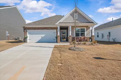 966 Pineland Dr, Woodruff, SC 29388