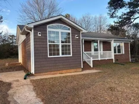 201 Saddle Dr, Gaffney, SC 29341