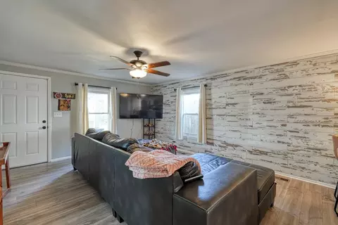 115 May St, Easley, SC 29640 photo 3