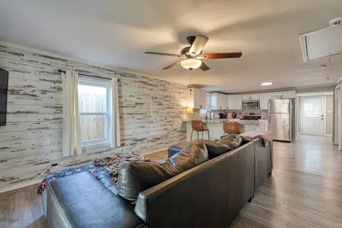 115 May St, Easley, SC 29640 photo 2