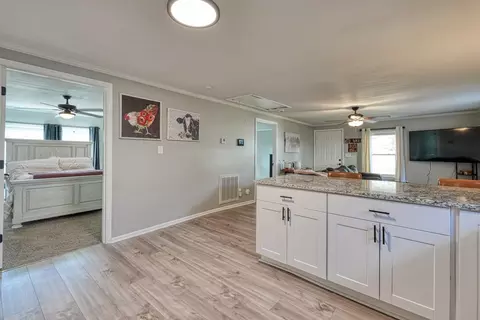 115 May St, Easley, SC 29640 photo 8