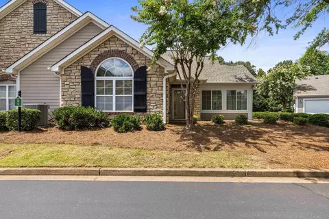 112 Ravines Ln, Spartanburg, SC 29301