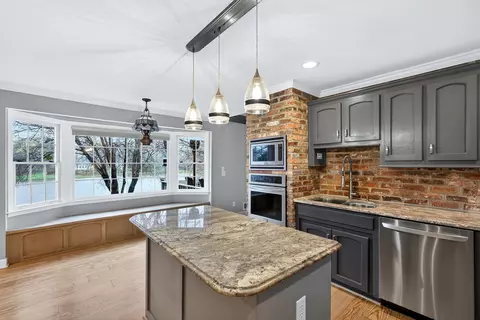 Kitchen - 317 E Killarney Lk, Moore, SC 29369 photo 5 of 5