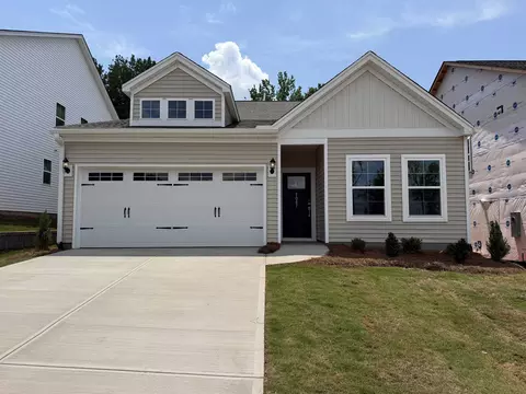 7047 New Horizons Ln, Boiling Springs, SC 29316