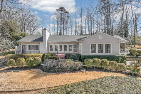 5 Sylvan Dr, Spartanburg, SC 29302