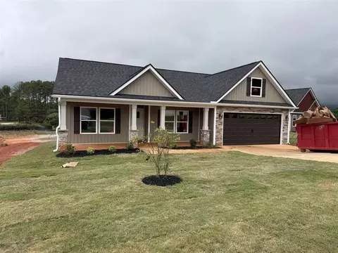 520 Davis Ln, Inman, SC 29349