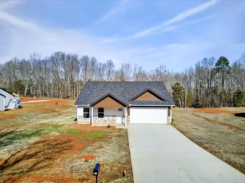 Exterior - 776 Darwin Rd, Gaffney, SC 29340 photo 4 of 6