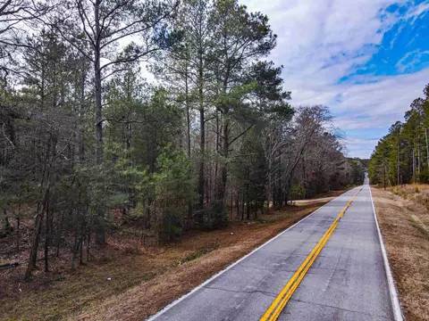 3062 Berry Farm Rd, Carlisle, SC 29031