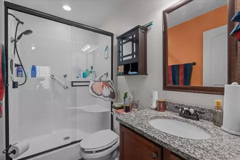 Bath - 2141 Pomerol Dr, Moore, SC 29369 photo 1 of 1