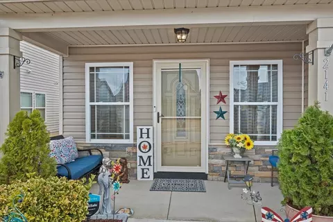 Exterior - 2141 Pomerol Dr, Moore, SC 29369 photo 2 of 5