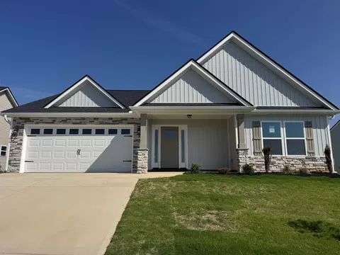 696 Davis Ln, Inman, SC 29349