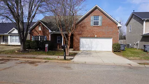 437 Melbourne Ln, Spartanburg, SC 29306