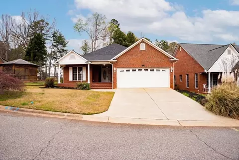 428 Savanna Plains Dr, Spartanburg, SC 29307