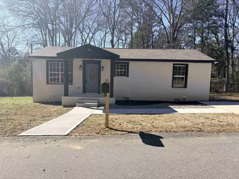 105 Oakland Hts, Laurens, SC 29360