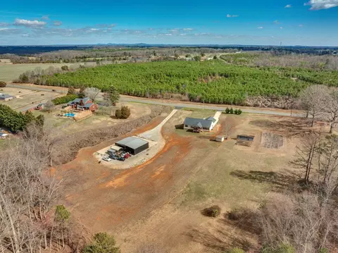 View/Area - 1529 Old Post Rd, Gaffney, SC 29341 photo 6 of 9