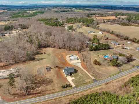 View/Area - 1529 Old Post Rd, Gaffney, SC 29341 photo 3 of 9