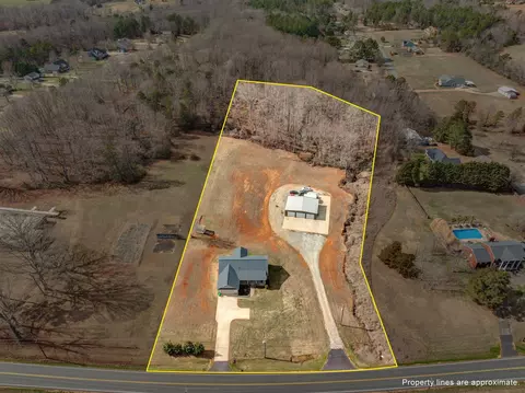 View/Area - 1529 Old Post Rd, Gaffney, SC 29341 photo 1 of 9