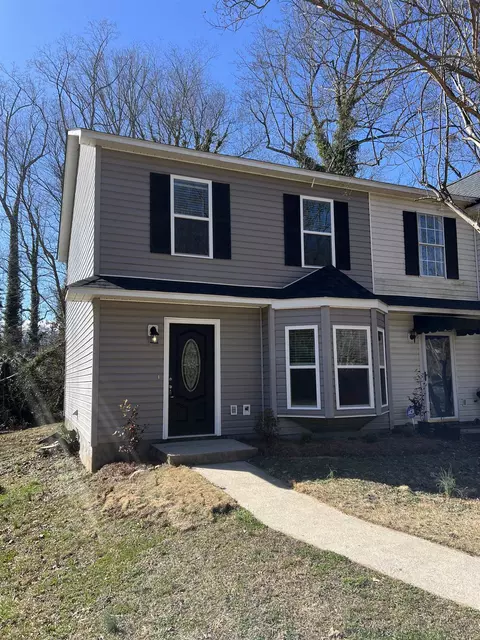 10 Village West Ct, Spartanburg, SC 29301