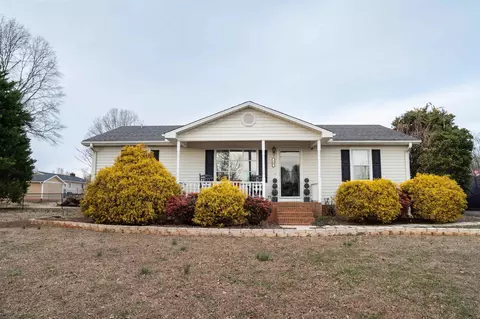 109 Homestead Dr, Boiling Springs, SC 29316