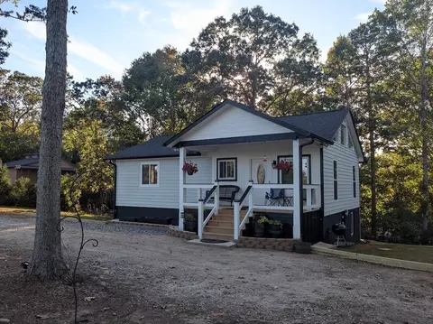 91 Orchard Dr, Inman, SC 29349