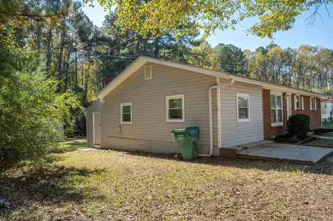 Exterior - 438 E Junior High Rd, Gaffney, SC 29340 photo 6 of 7