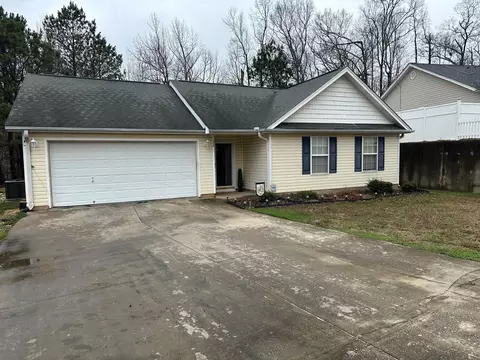 258 Chateau St, Boiling Springs, SC 29316