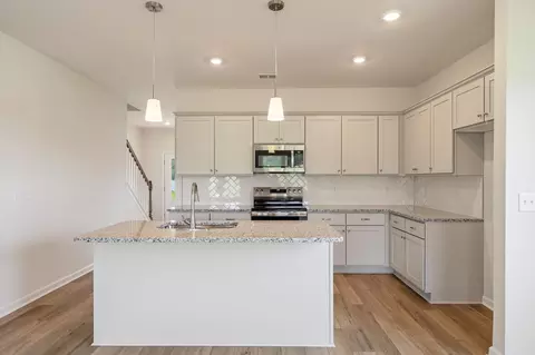 Kitchen - 430 Dodger Ave, Chesnee, SC 29323 photo 4 of 4
