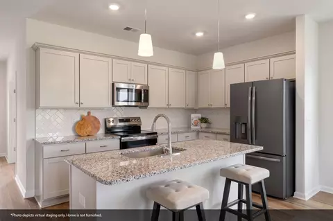 Kitchen - 430 Dodger Ave, Chesnee, SC 29323 photo 3 of 4