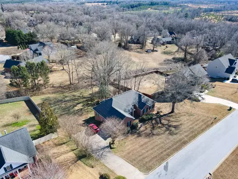 View/Area - 227 Saddlebrook Dr, Moore, SC 29369 photo 5 of 6