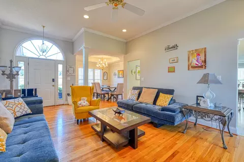 Entry Way - 227 Saddlebrook Dr, Moore, SC 29369 photo 2 of 3