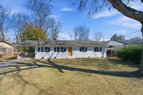 102 Pinefield Dr, Greenville, SC 29605
