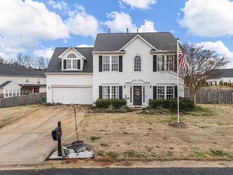 811 Yates Ct, Boiling Springs, SC 29316