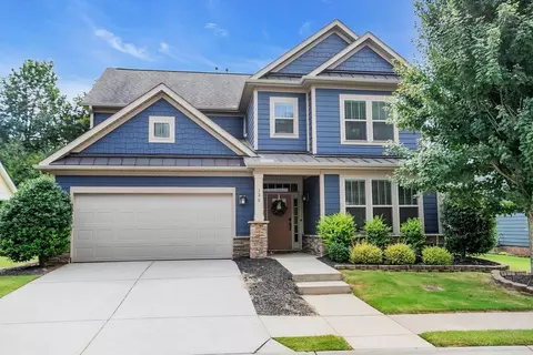 128 Summer Oak Ln, Simpsonville, SC 29680