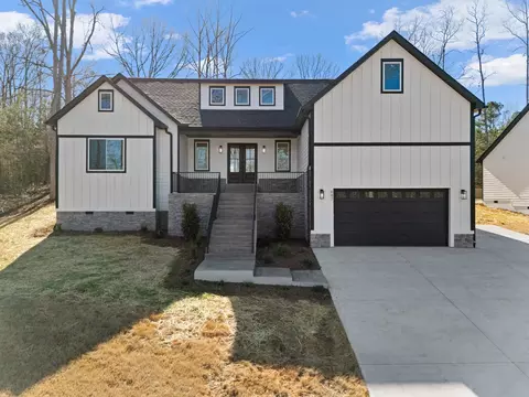647 Narrow Cir, Inman, SC 29349