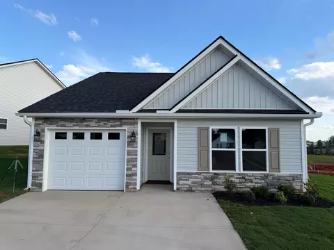 1733 Spruce Knoll St, Spartanburg, SC 29303