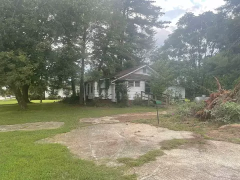 8403 Valley Falls Rds, Boiling Springs, SC 29316