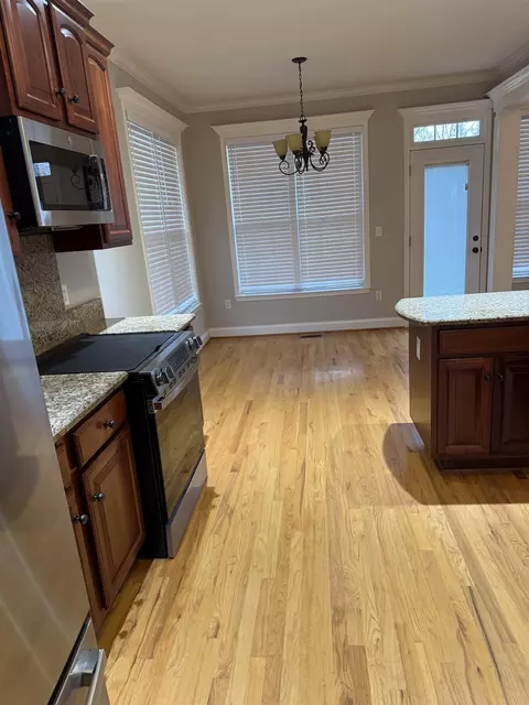 Kitchen - 252 Cedar Bluff Dr, Moore, SC 29369 photo 1 of 4