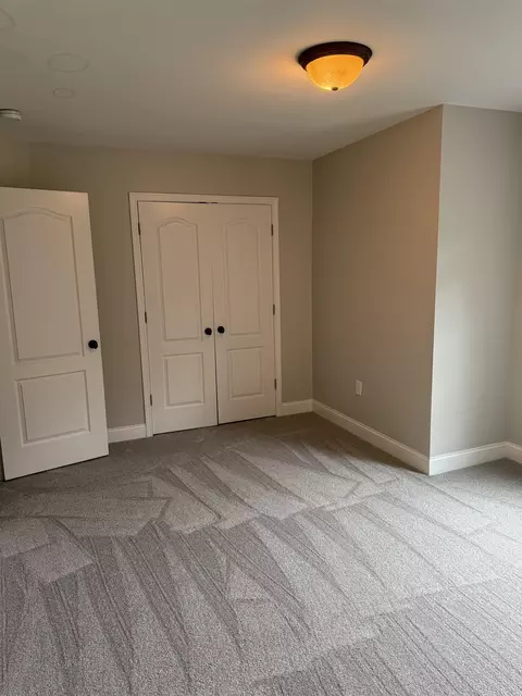 Bedroom - 252 Cedar Bluff Dr, Moore, SC 29369 photo 5 of 7
