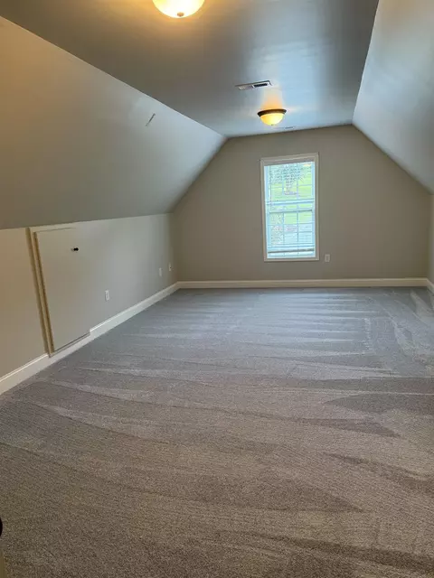Bedroom - 252 Cedar Bluff Dr, Moore, SC 29369 photo 3 of 7