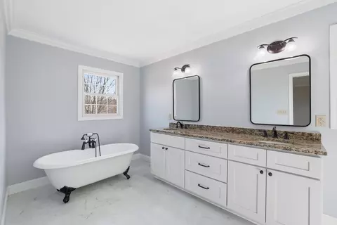 Bath - 1327 Falcons Dr, Walhalla, SC 29691 photo 1 of 3