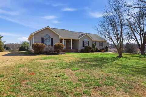 Exterior - 1327 Falcons Dr, Walhalla, SC 29691 photo 3 of 7