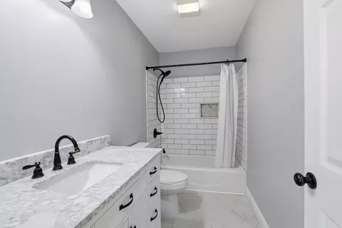 Bath - 1327 Falcons Dr, Walhalla, SC 29691 photo 3 of 3
