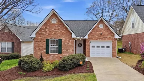616 N Brown Beaver Ct, Moore, SC 29369