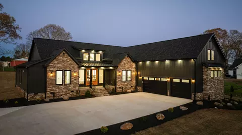 112 Marseille Dr, Simpsonville, SC 29680