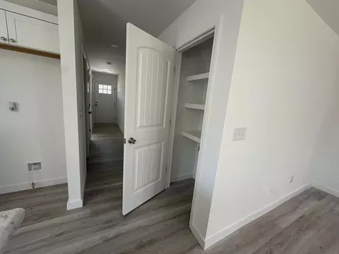 Entry Way - 111 S Lee St, Chesnee, SC 29323 photo 1 of 3